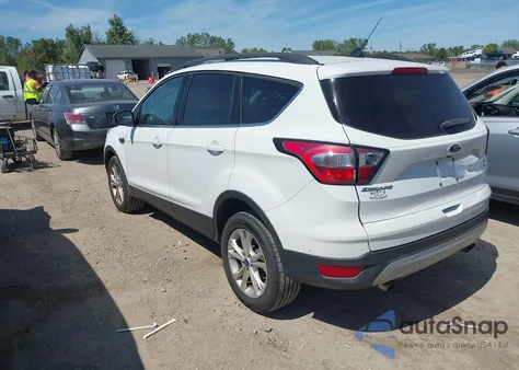 2018 Ford Escape Se z USA, uszkodzony, nr VIN 1FMCU9GD2JUC12659